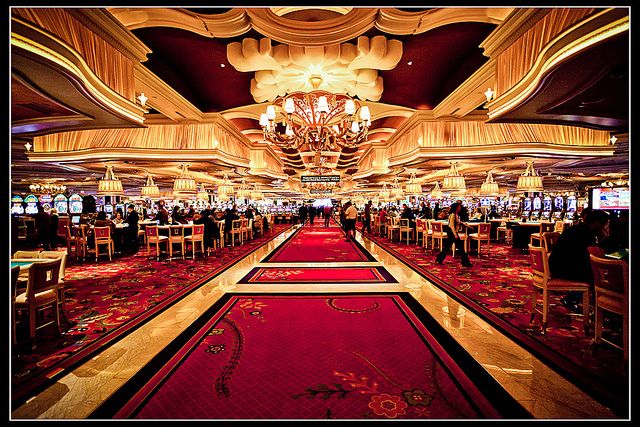 GRAND JACKPOT آن لائن کیسینو میں اصل گیمز